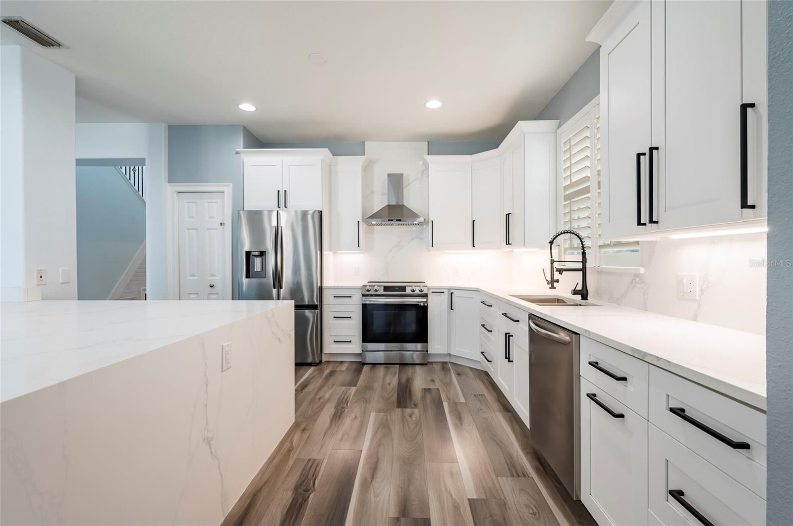 2348 MESSENGER CIR — photo 16