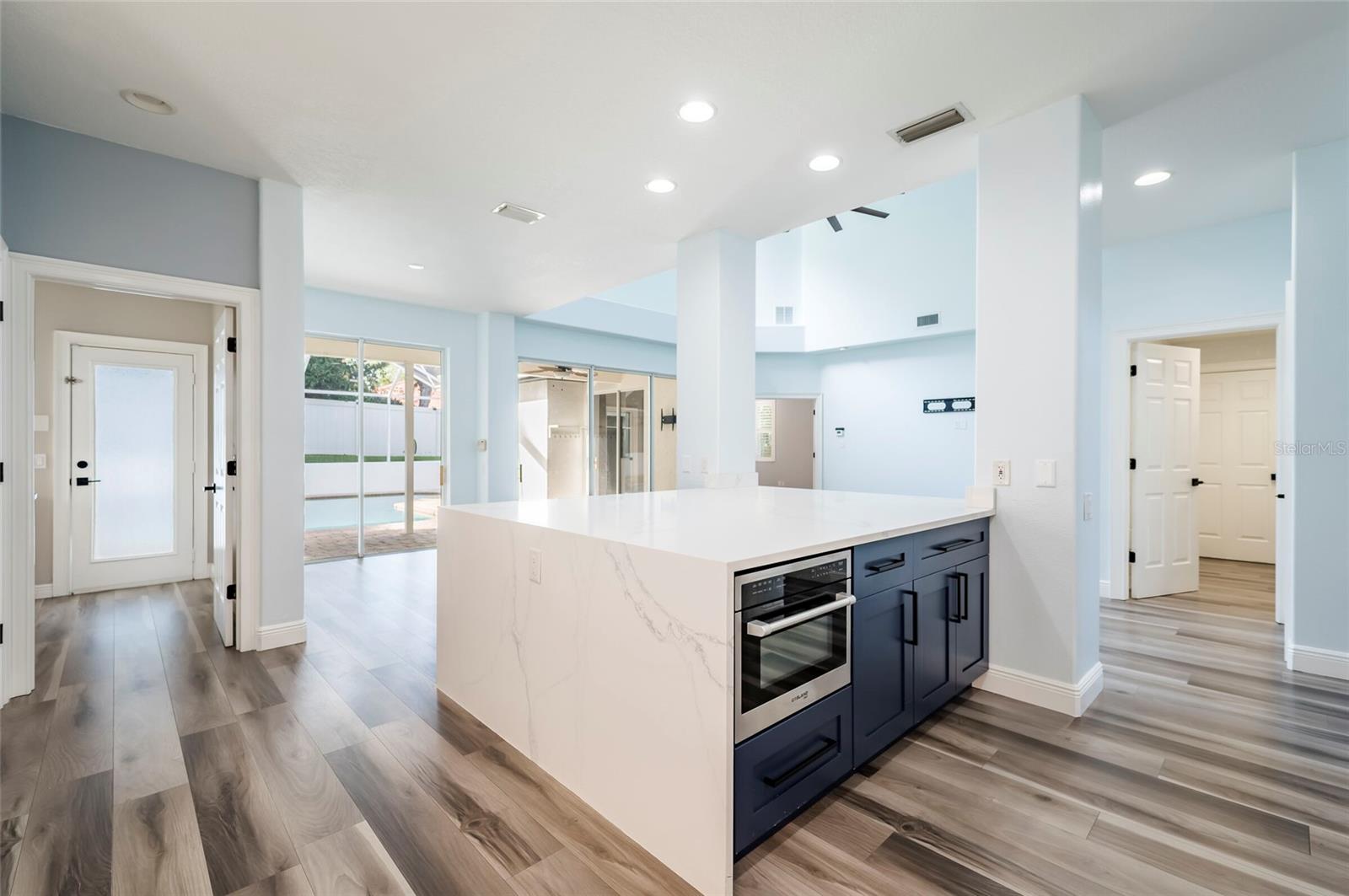 2348 MESSENGER CIR — photo 18
