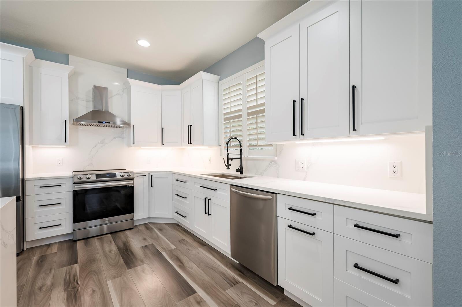 2348 MESSENGER CIR — photo 15