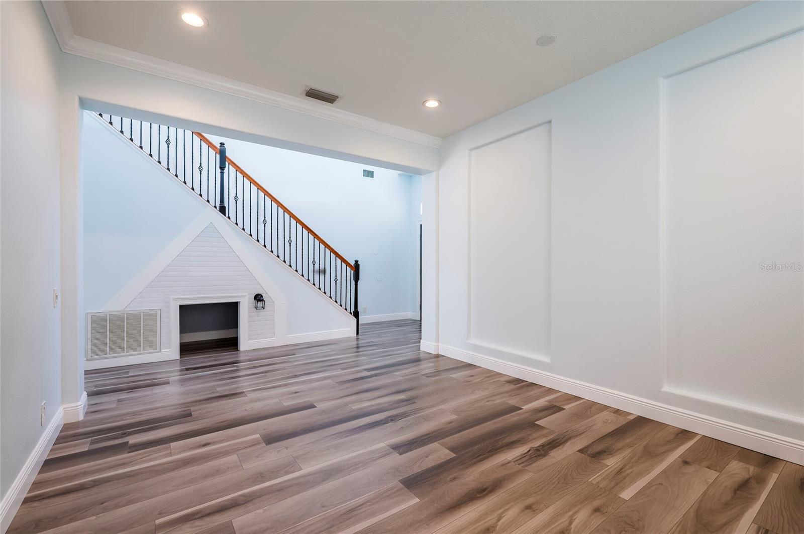2348 MESSENGER CIR — photo 6