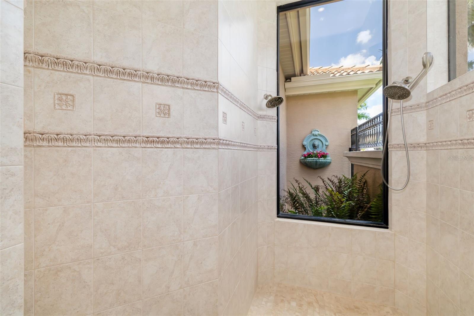4015 HAWK ISLAND DR — photo 44
