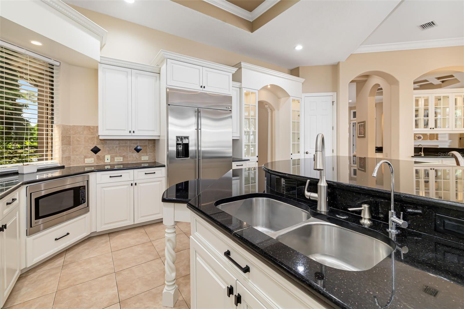 4015 HAWK ISLAND DR — photo 29