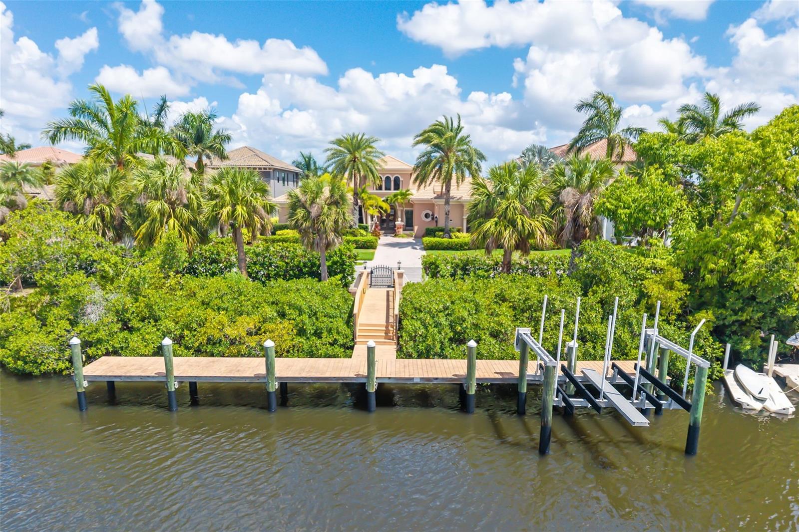 4015 HAWK ISLAND DR — photo 67
