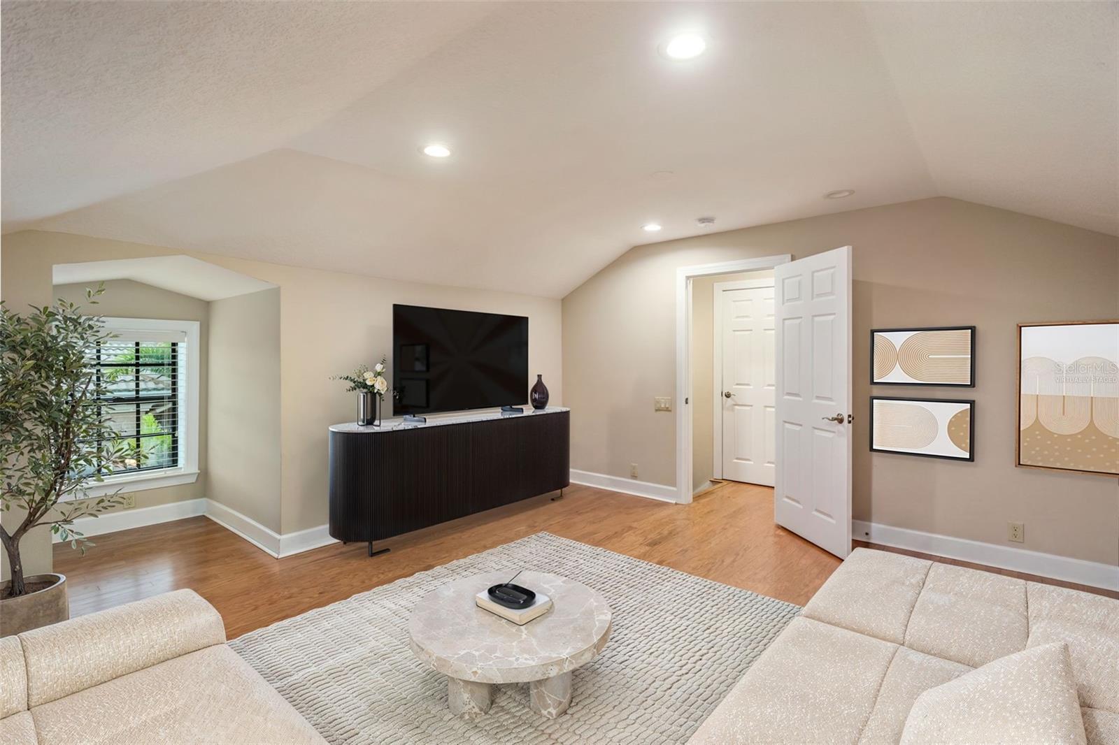 4015 HAWK ISLAND DR — photo 46