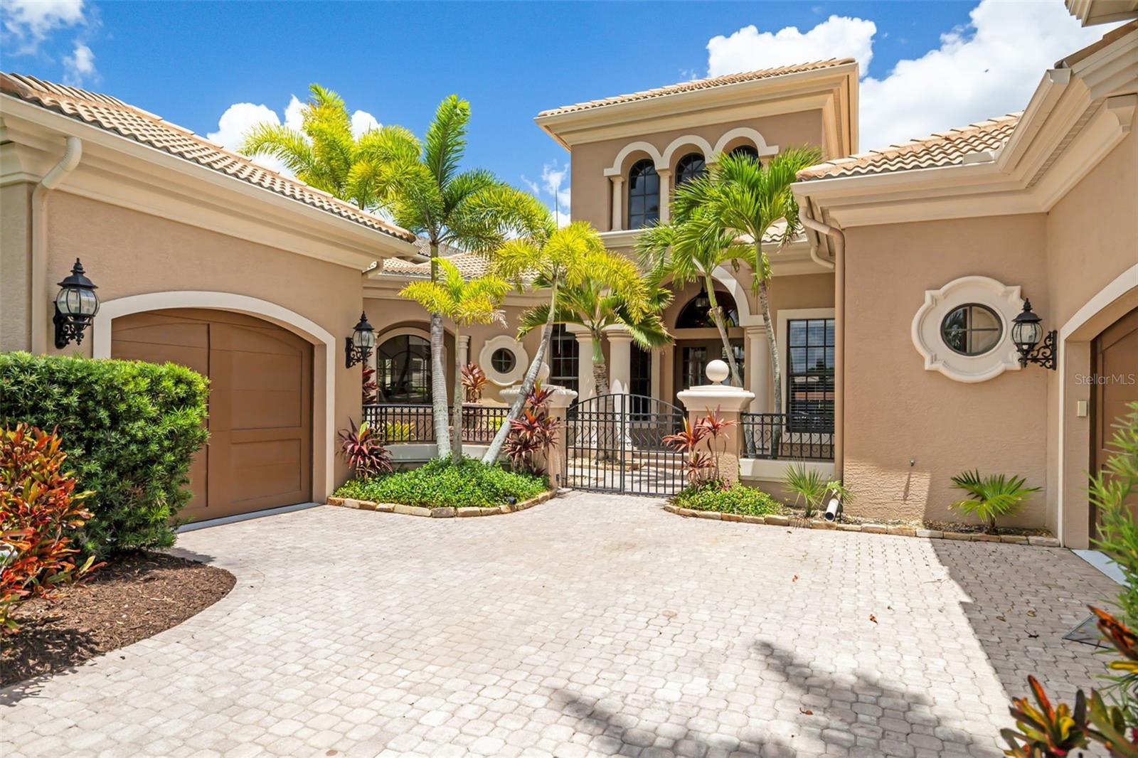 4015 HAWK ISLAND DR — photo 13