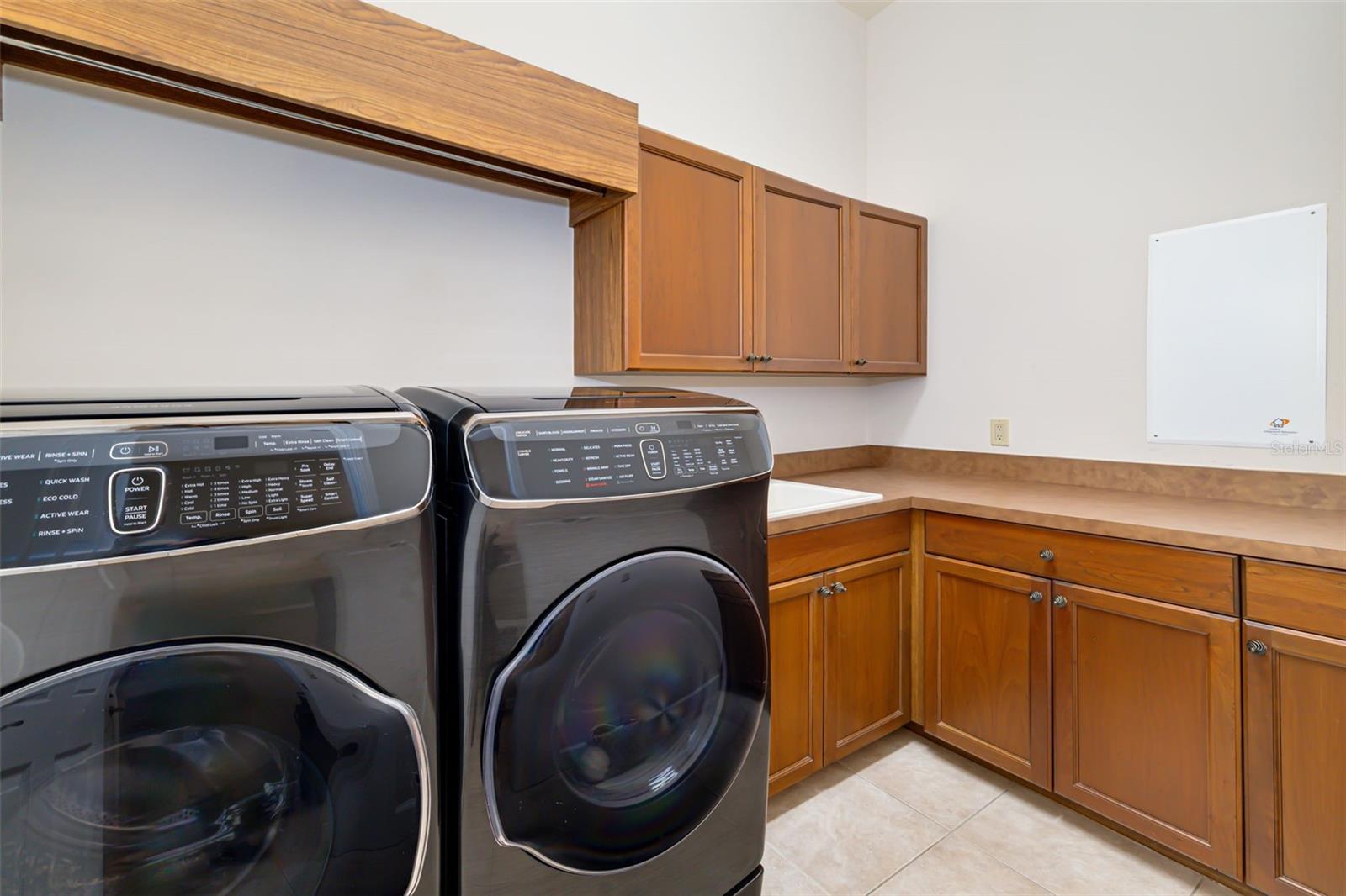 4015 HAWK ISLAND DR — photo 49