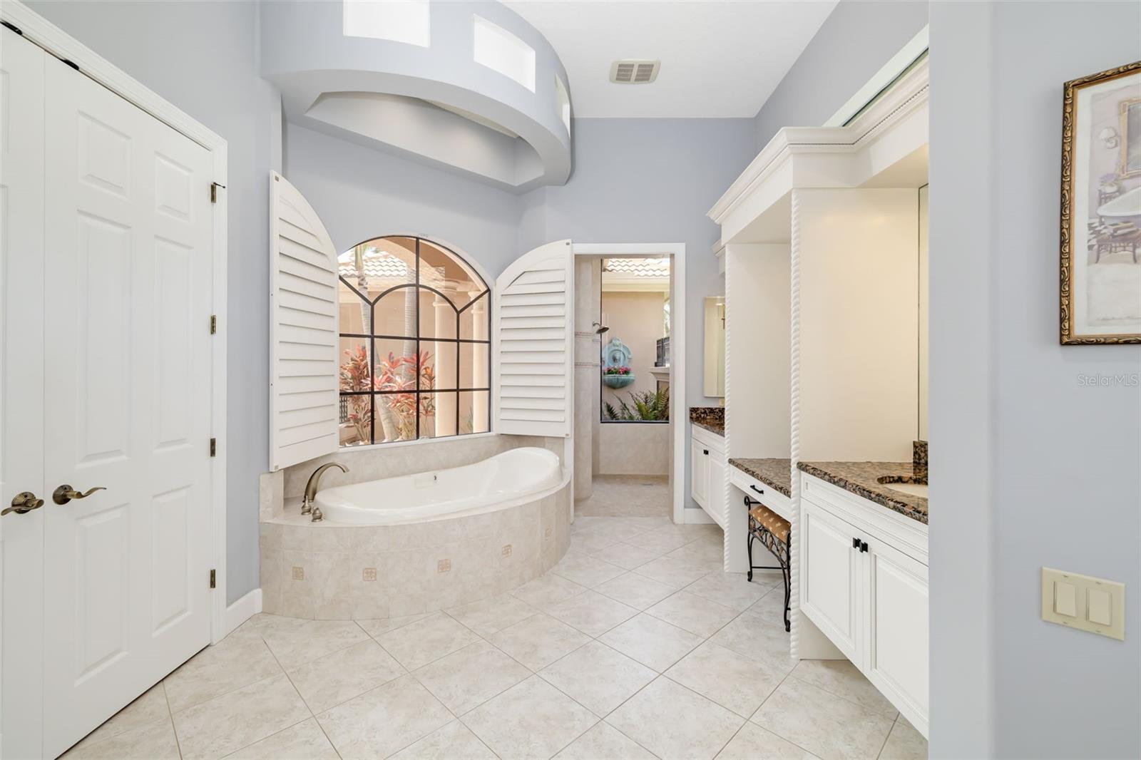4015 HAWK ISLAND DR — photo 41