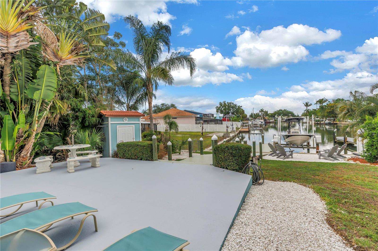 4911 PALMETTO POINT DR — photo 15