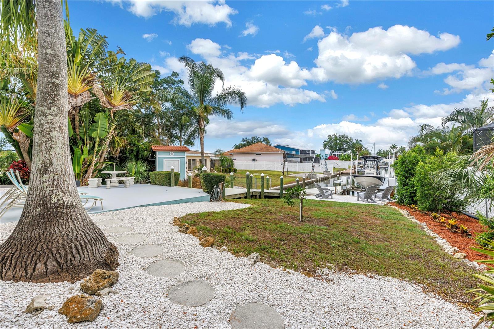 4911 PALMETTO POINT DR — photo 14