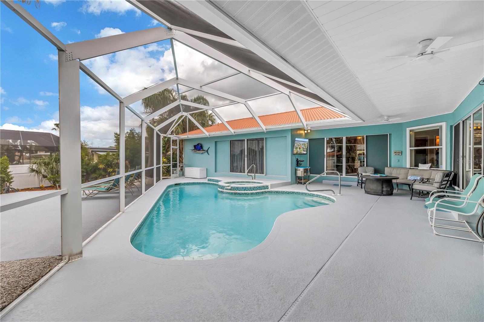 4911 PALMETTO POINT DR — photo 11