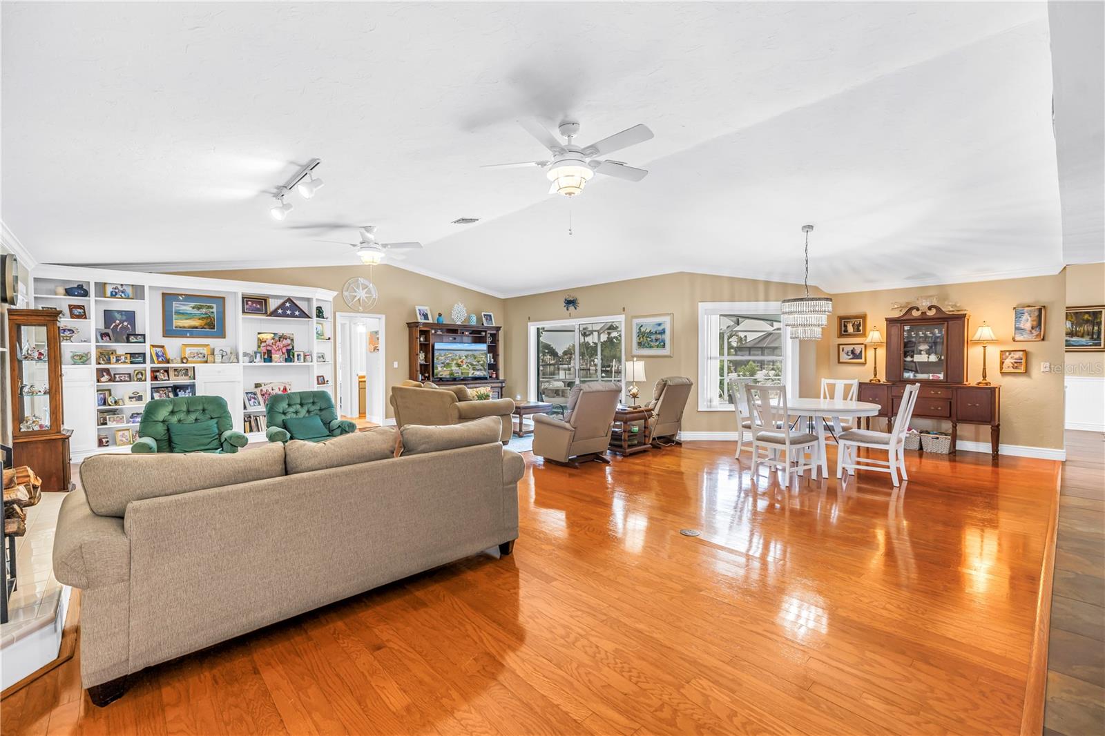 4911 PALMETTO POINT DR — photo 29