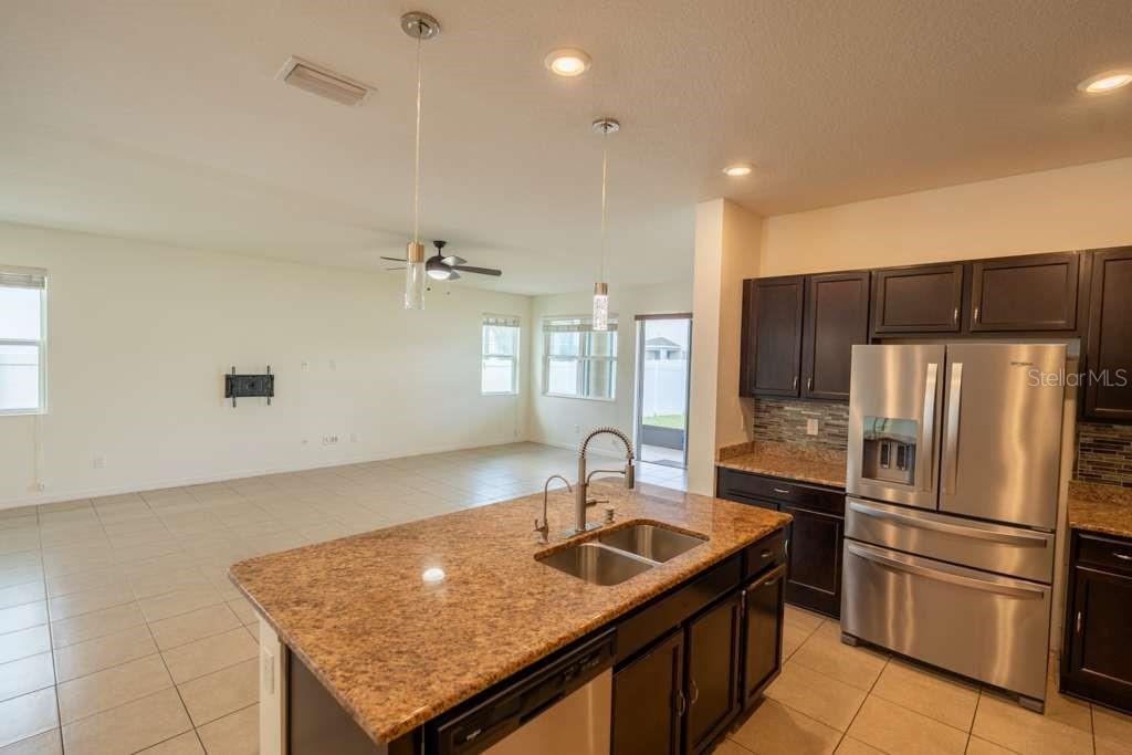11517 PALMETTO SANDS CT — photo 10