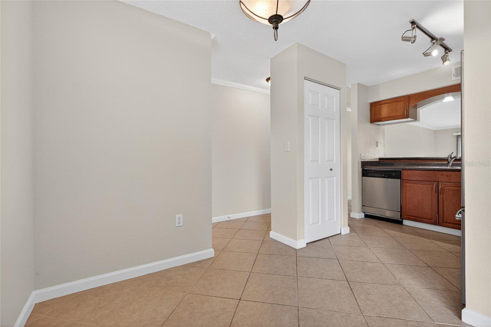 10125 SAILWINDS BLVD N #104 — photo 10