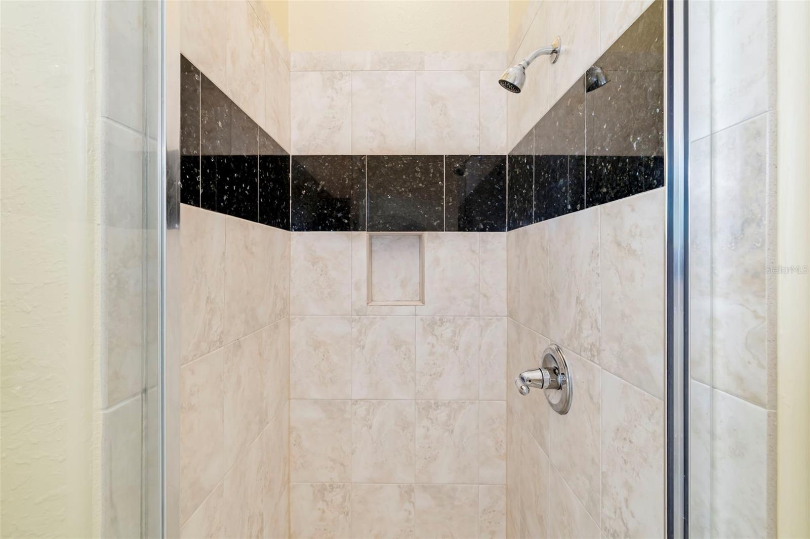 286 PESARO DR — photo 49