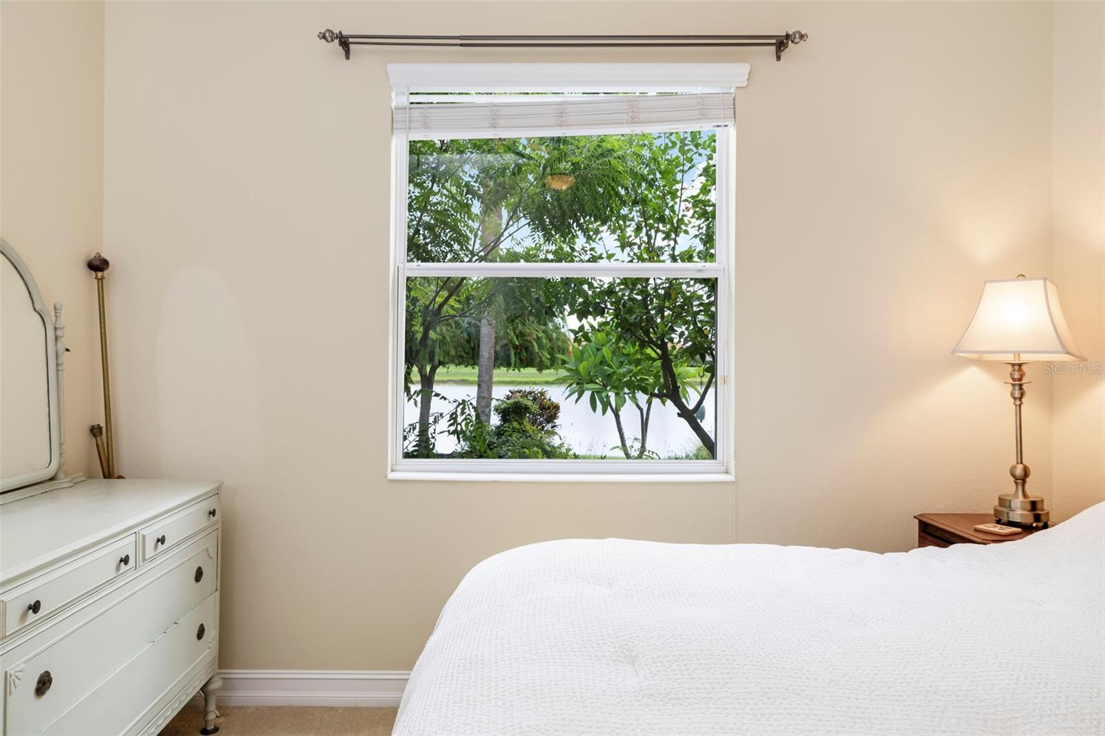 286 PESARO DR — photo 47