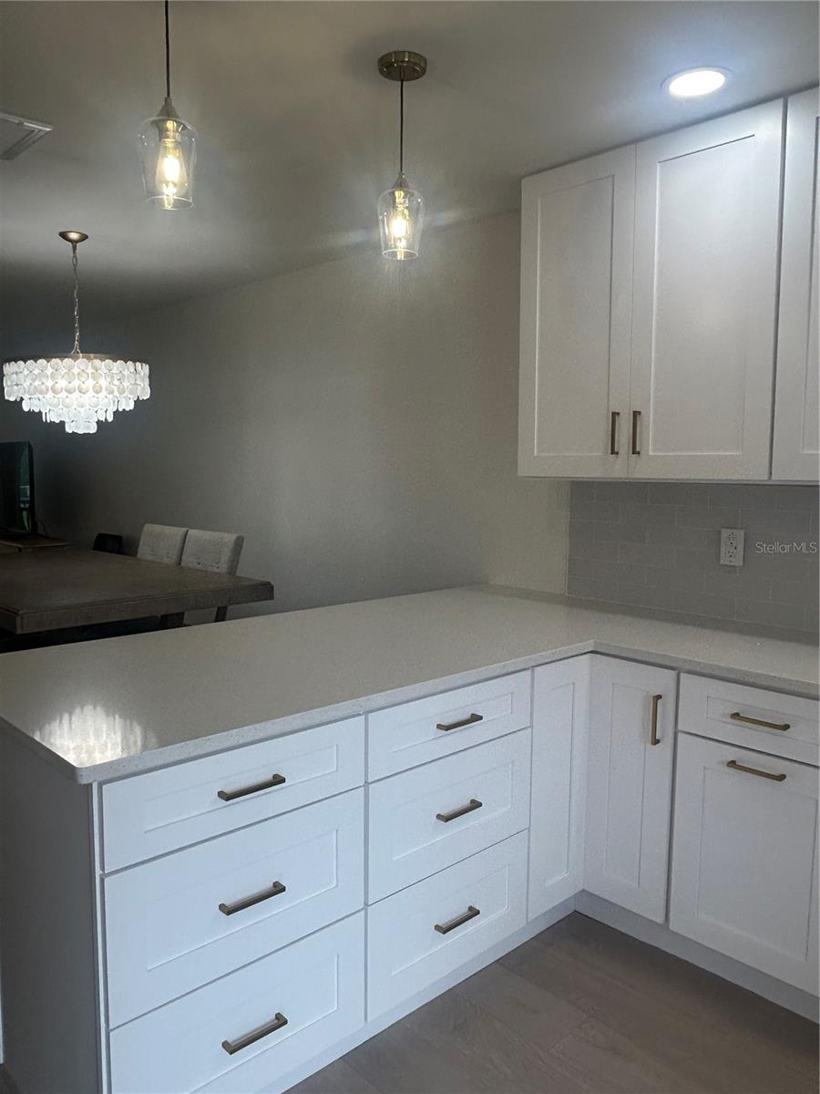 1624 STICKNEY POINT RD #101 — photo 4