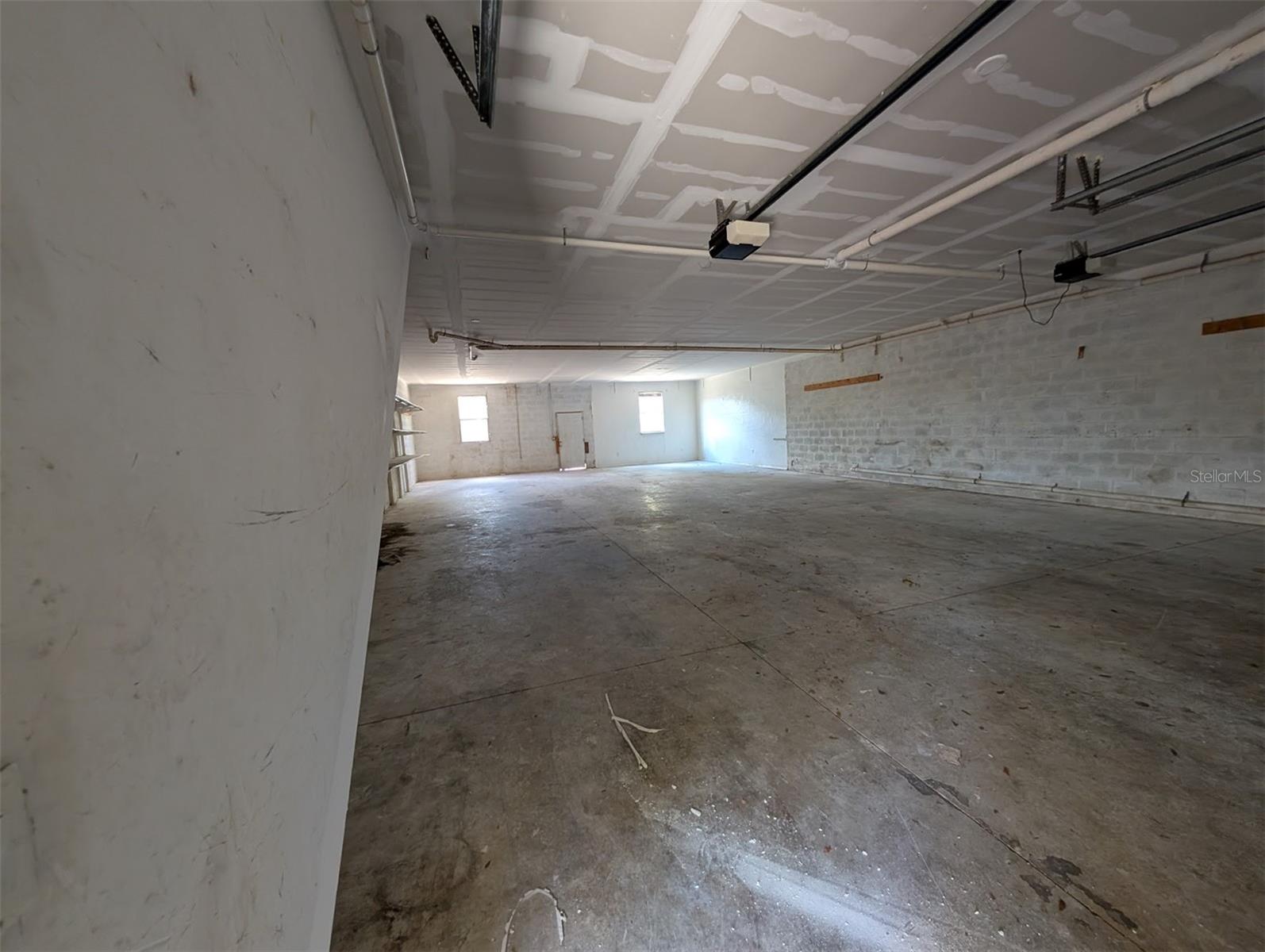 3006 HAWTHORNE ST — photo 3