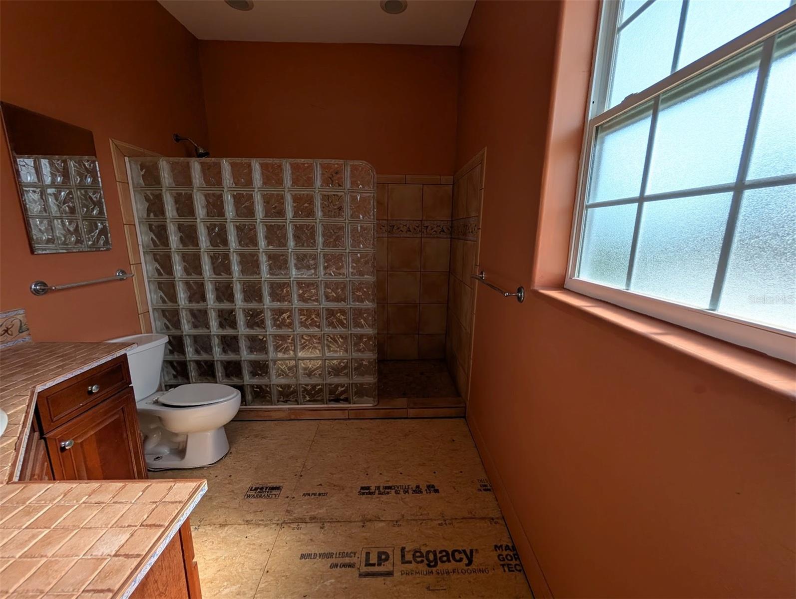3006 HAWTHORNE ST — photo 11