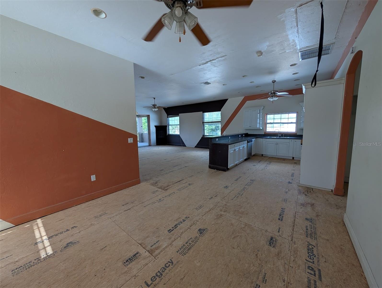 3006 HAWTHORNE ST — photo 5
