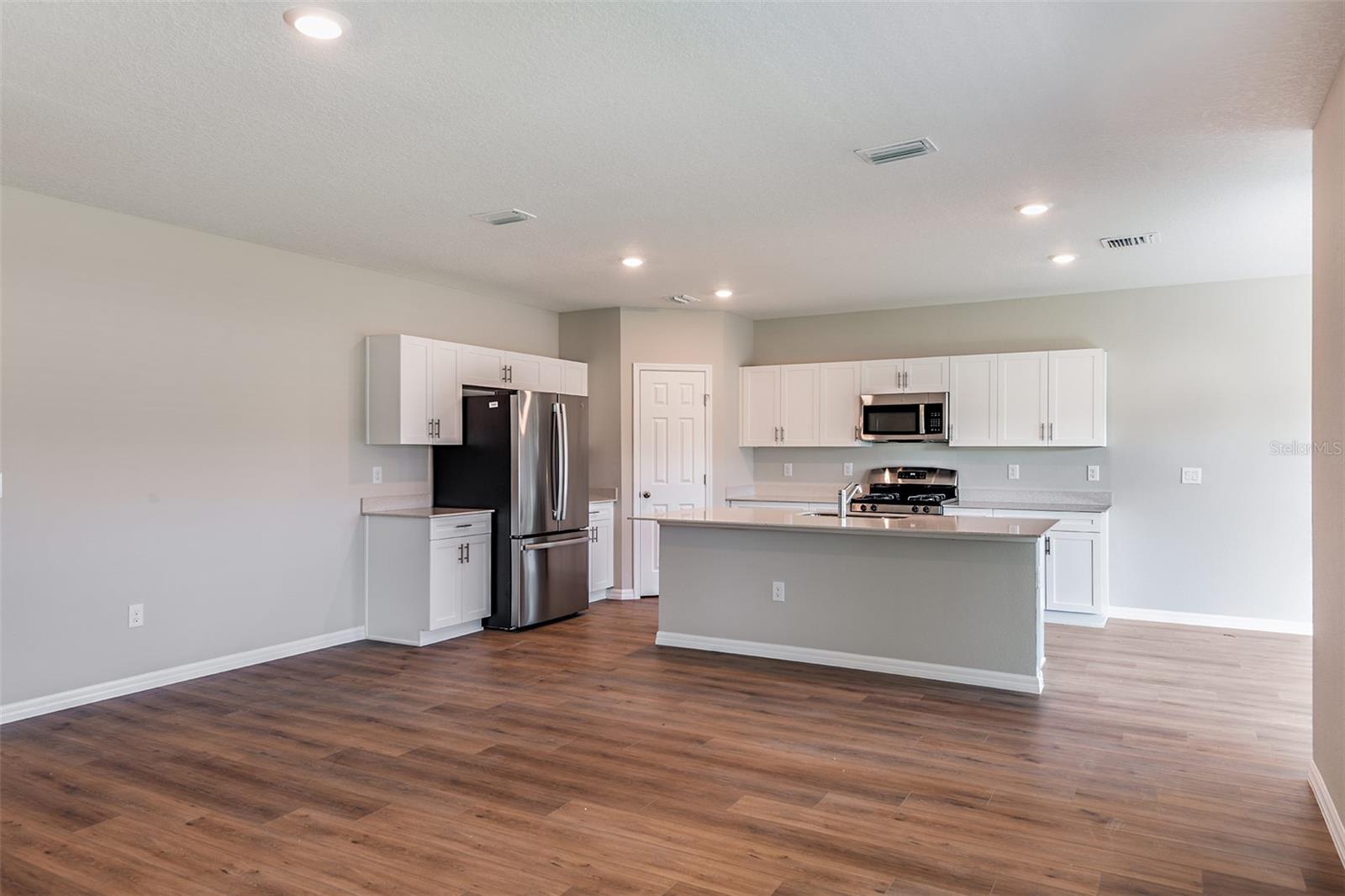 33601 NOBLE CREEK PL — photo 4