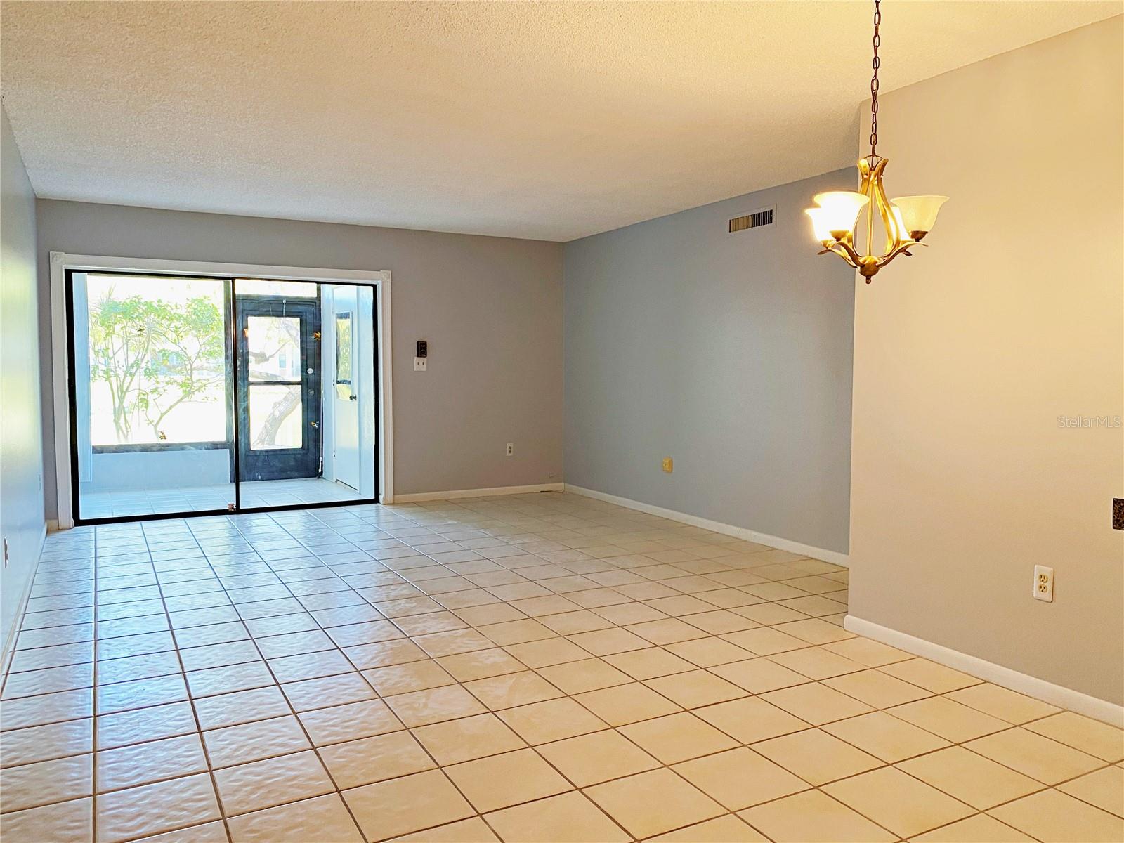 2700 NEBRASKA AVE #5-105 — photo 5