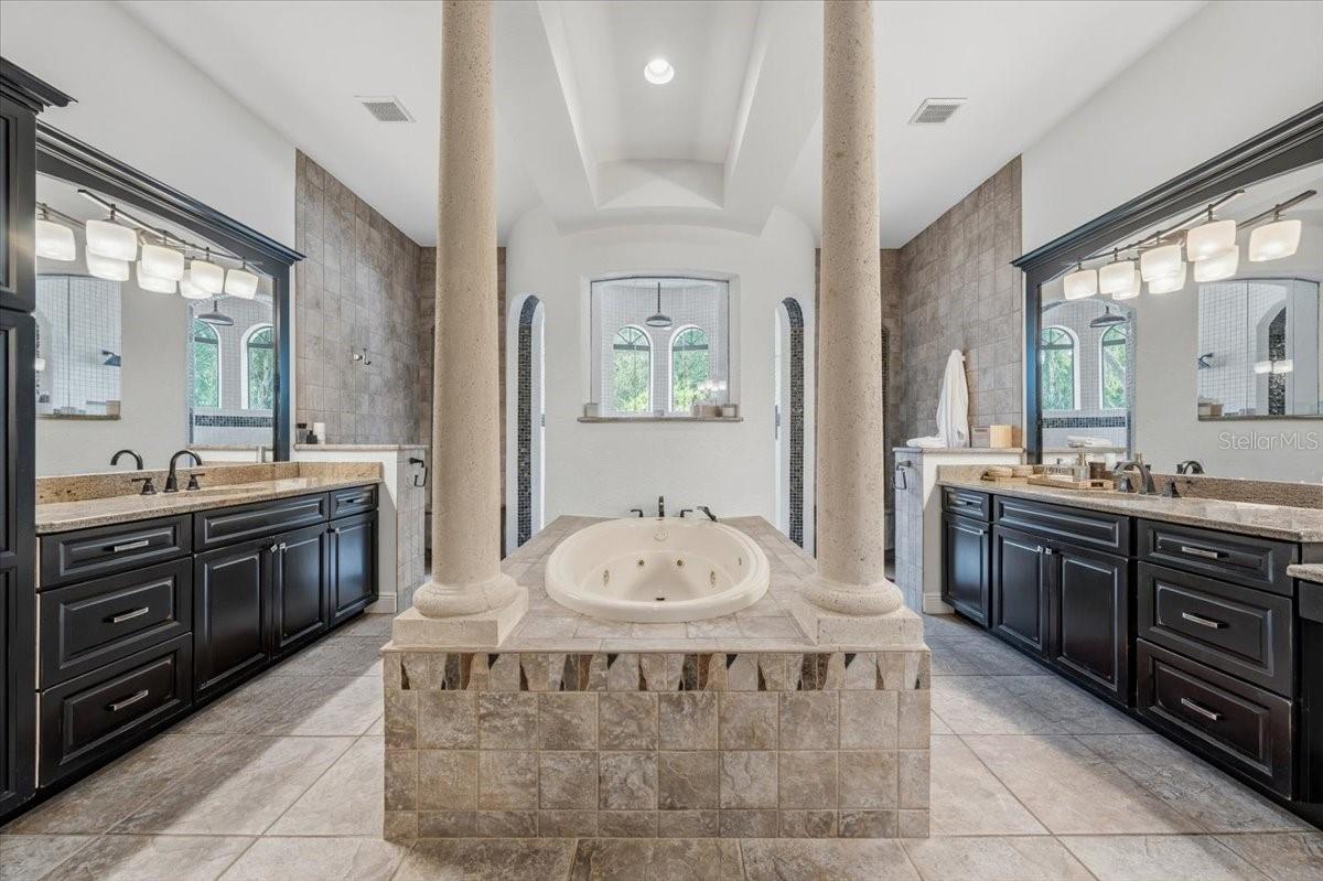 16303 DUNLINDALE DR — photo 32