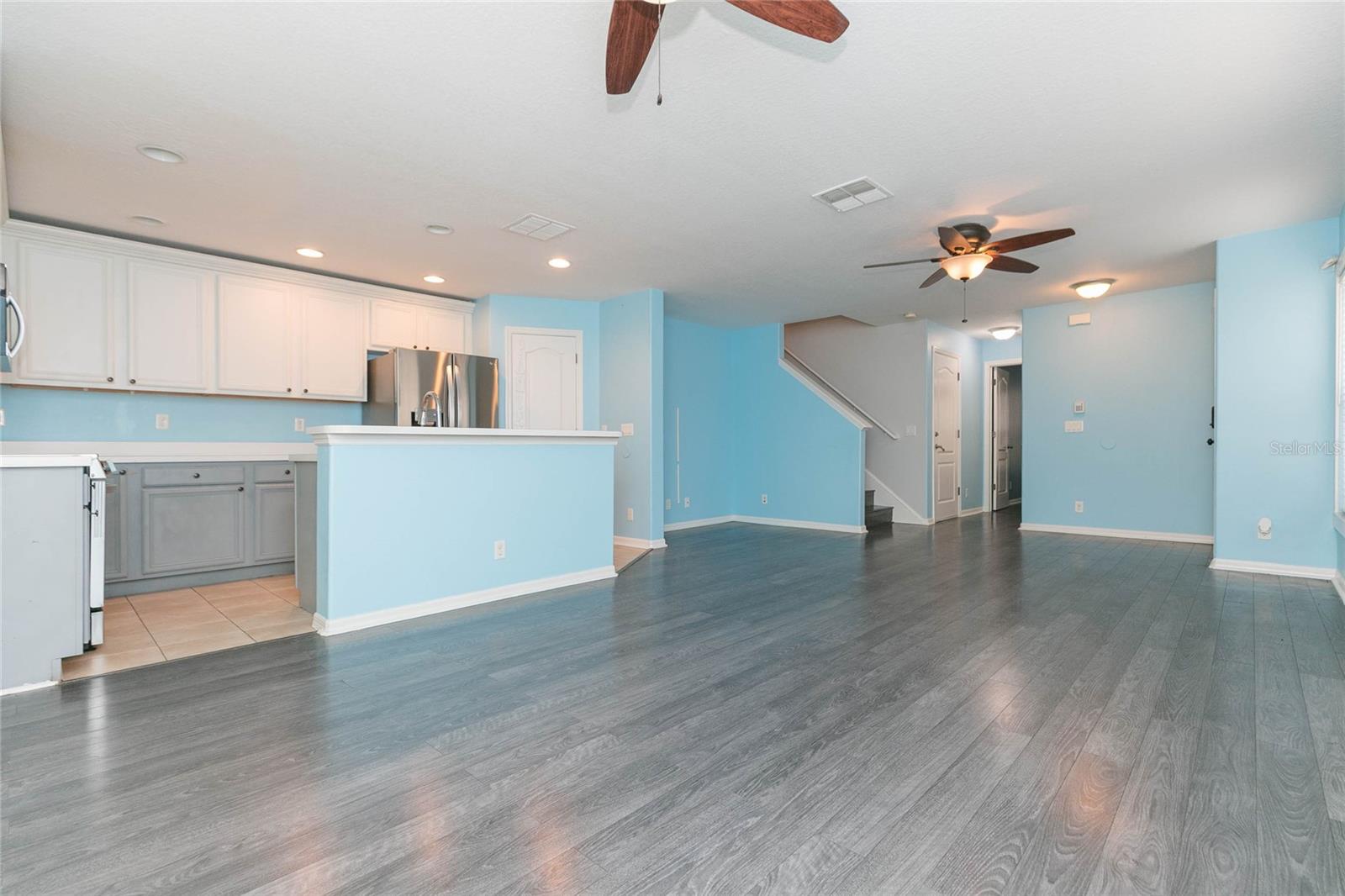 3152 ROYAL TUSCAN LN — photo 8