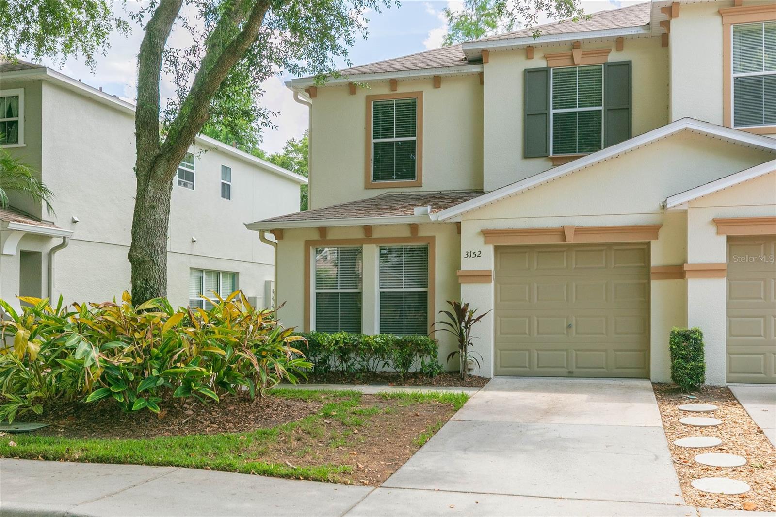 3152 ROYAL TUSCAN LN — photo 2