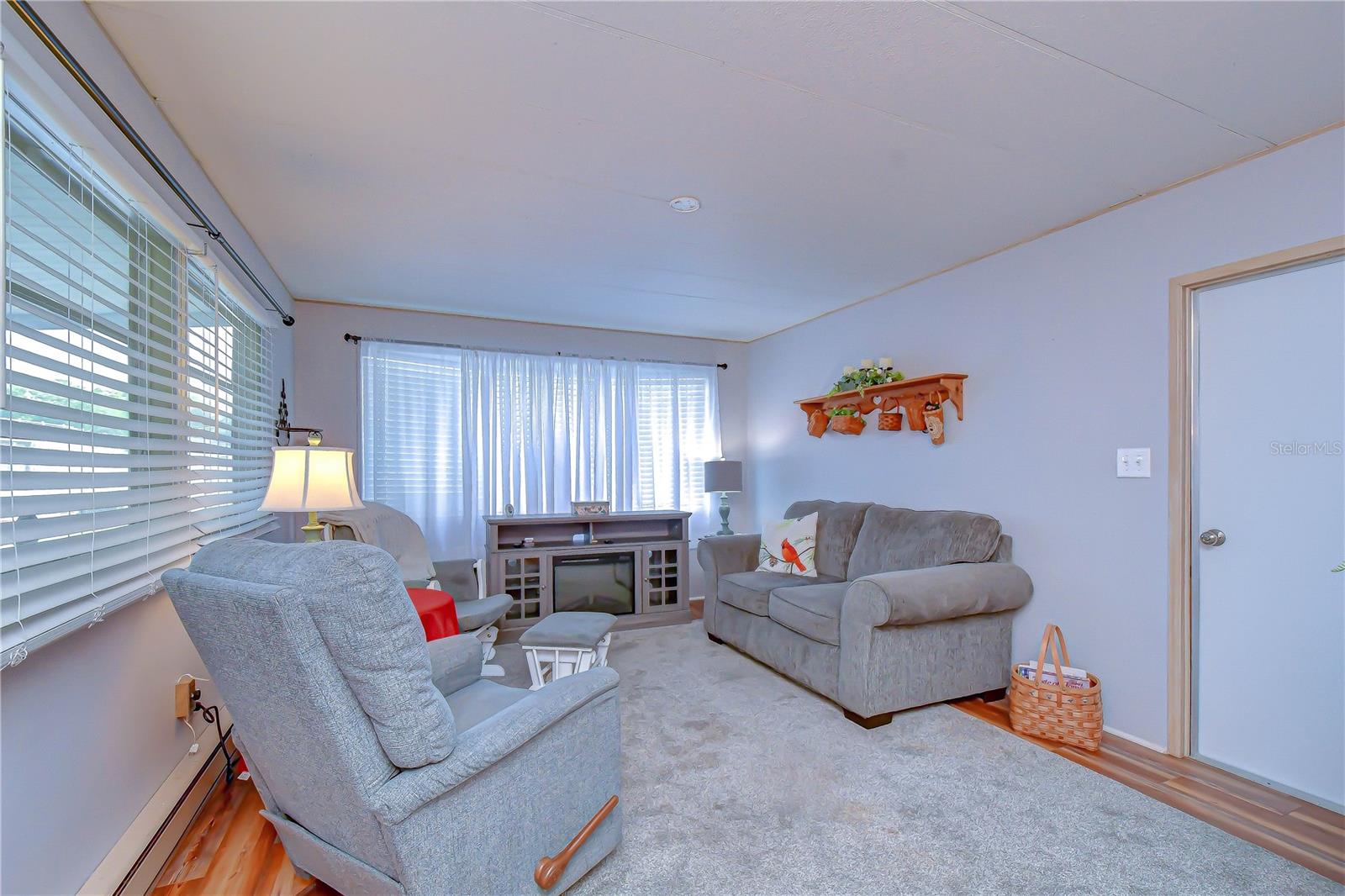 38636 REMORA AVE — photo 12