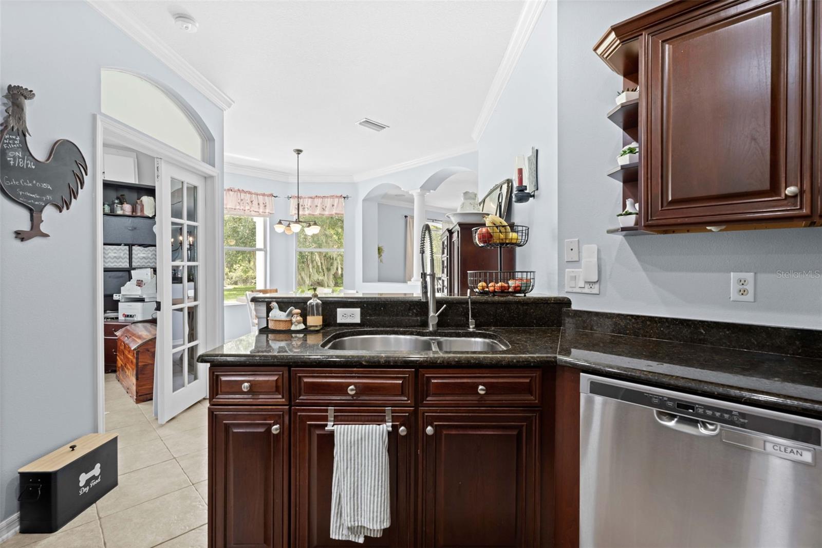3348 CHAPEL CREEK CIR — photo 23
