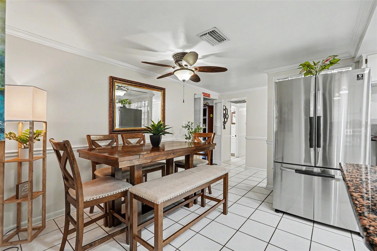 8115 N OLA AVE — photo 10