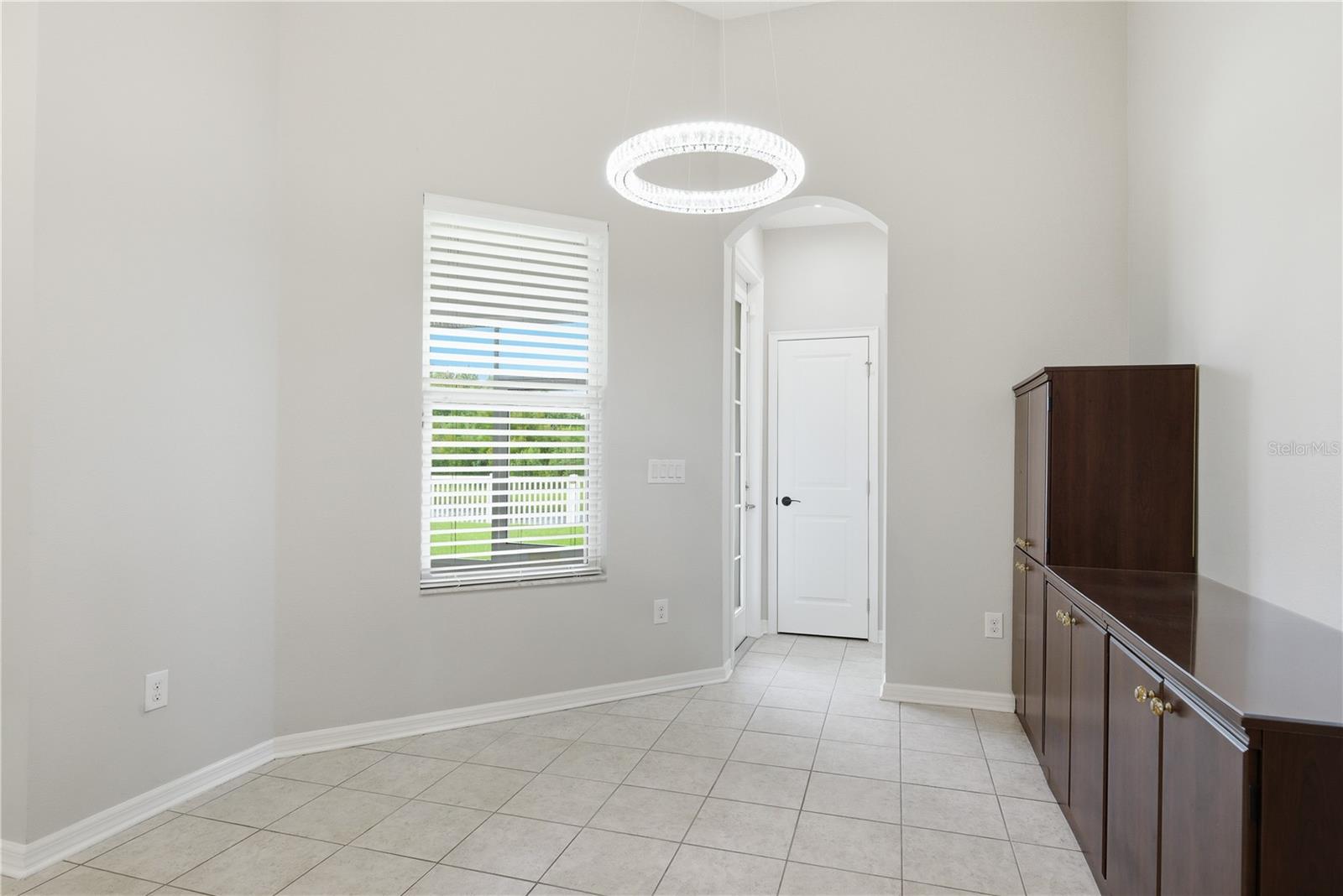 6410 FALLING OAK TRL — photo 10