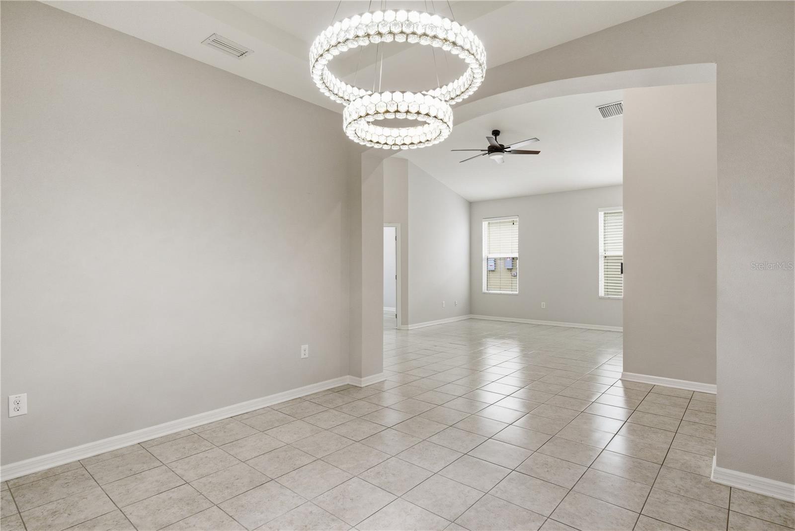 6410 FALLING OAK TRL — photo 34