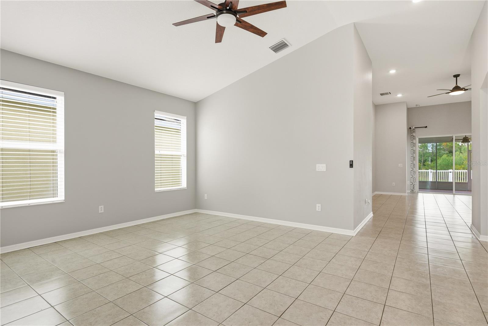 6410 FALLING OAK TRL — photo 12