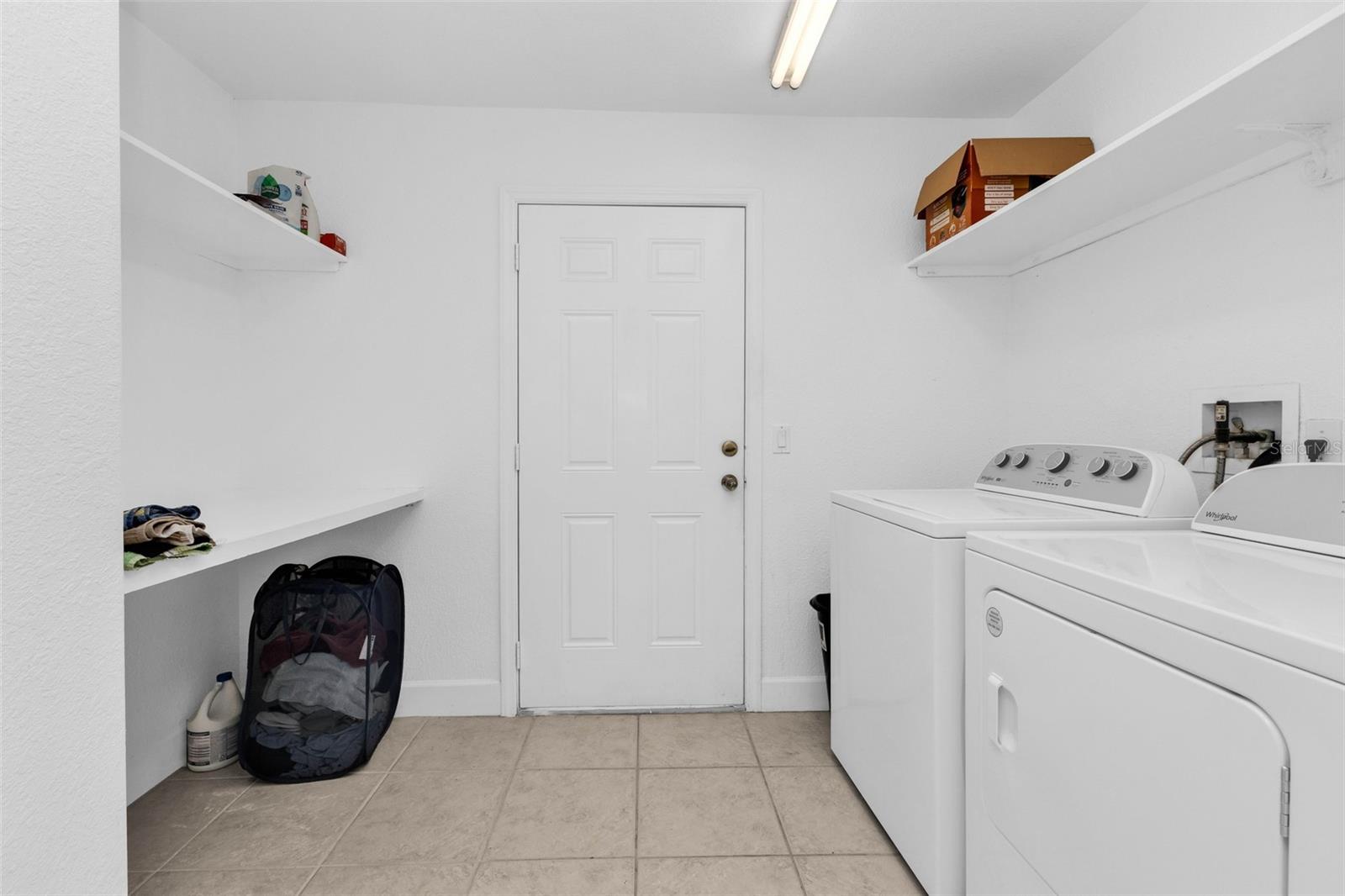 2338 KELSEY CT — photo 35