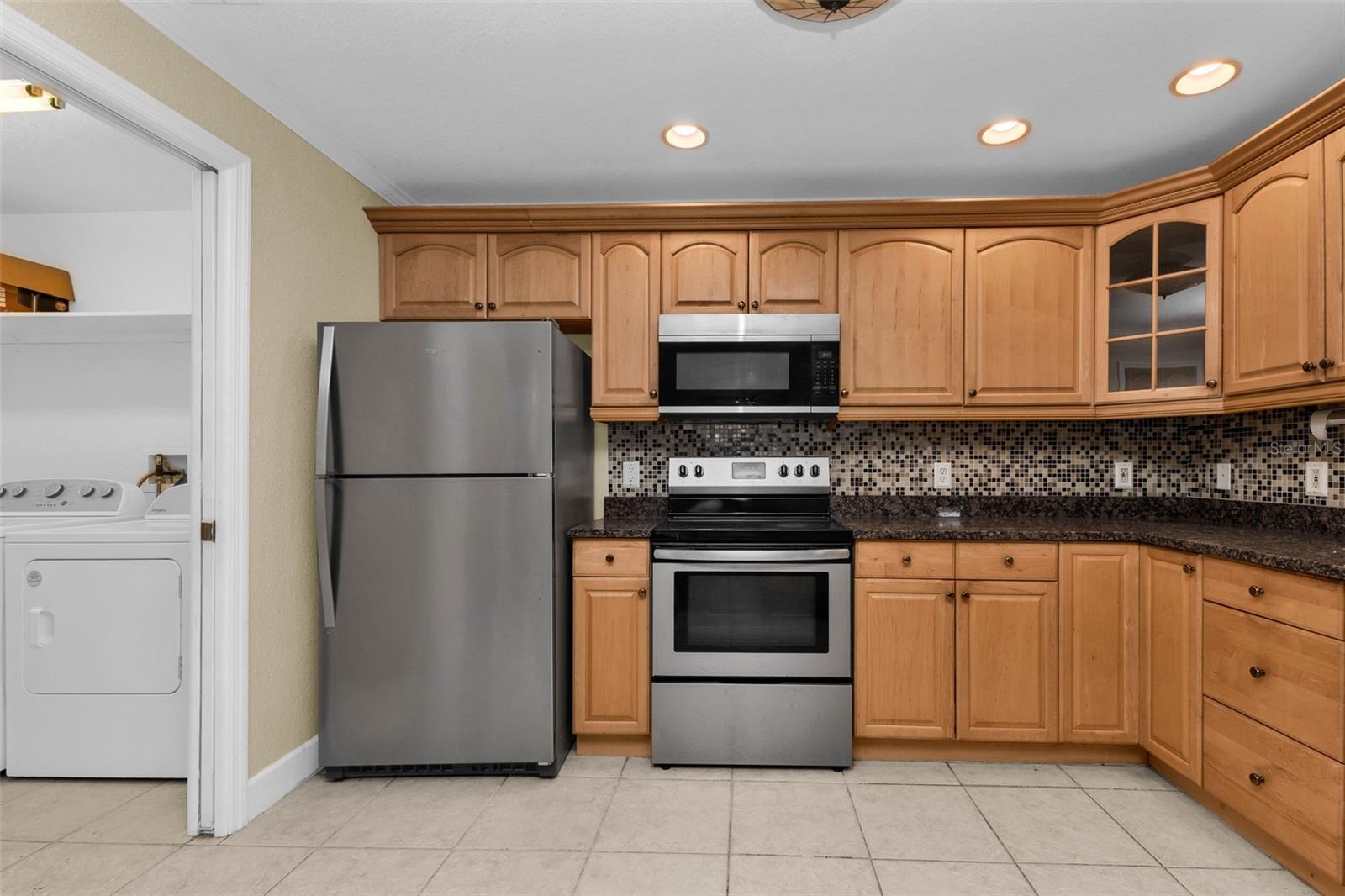 2338 KELSEY CT — photo 32