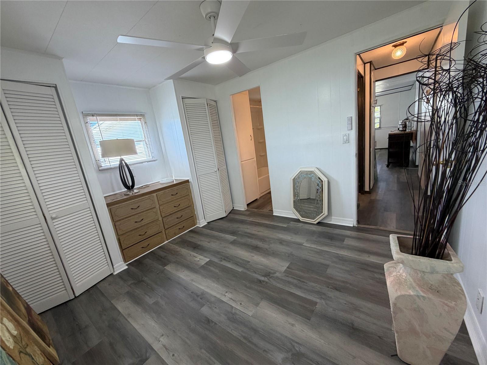 5221 BEECHMONT AVE — photo 24