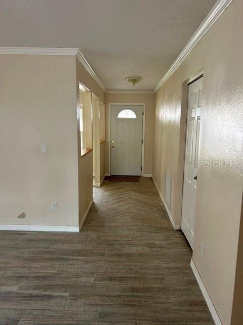 1404 SANDALWOOD DR — photo 2
