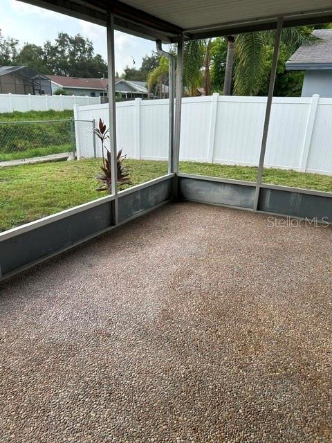 1404 SANDALWOOD DR — photo 13