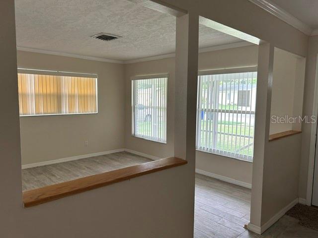 1404 SANDALWOOD DR — photo 6