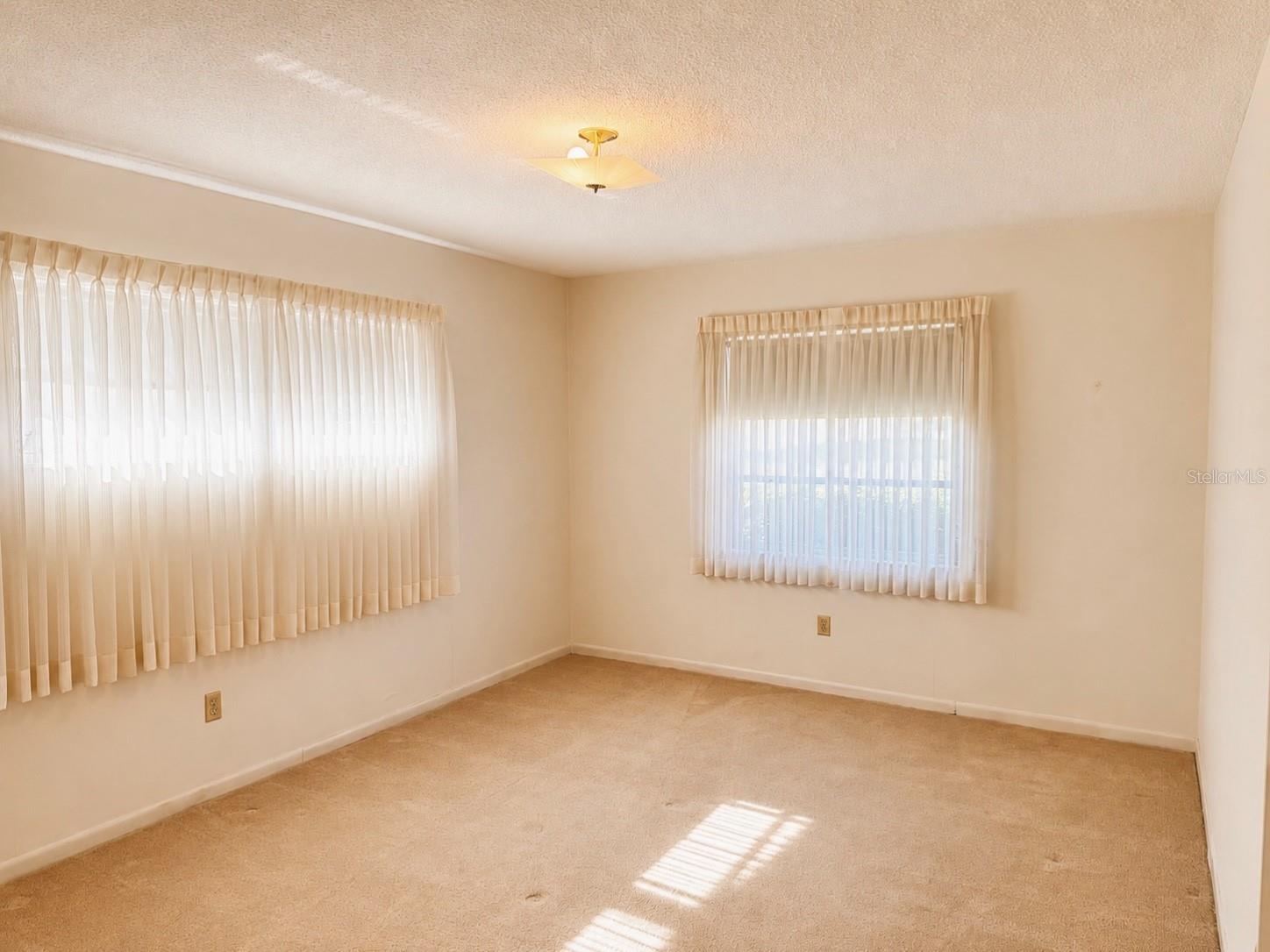 1656 S LAKE AVE #4 — photo 10