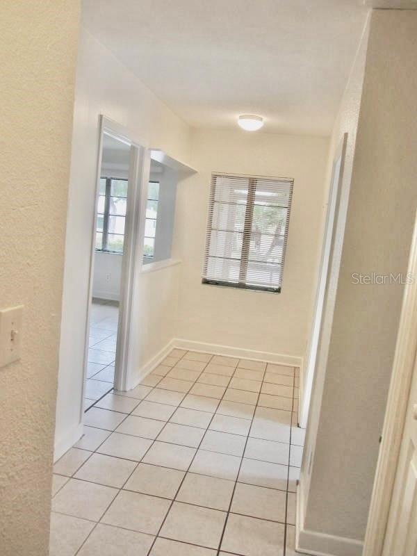 411 PLEASANT ST — photo 24
