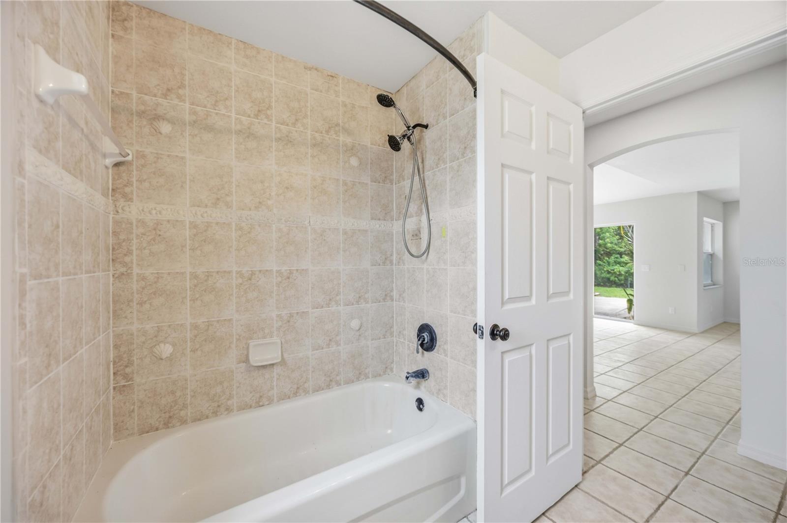 2576 TRIANNA ST — photo 25