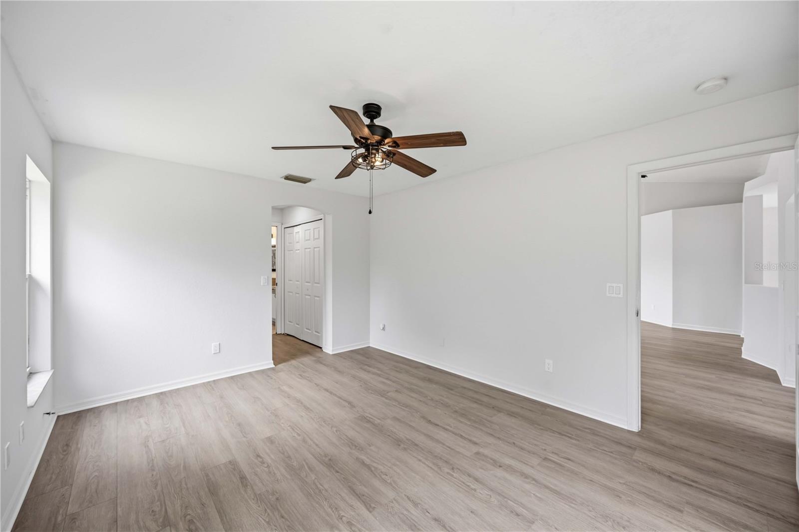 2576 TRIANNA ST — photo 33
