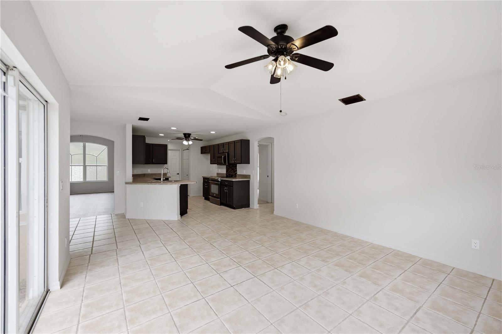 2576 TRIANNA ST — photo 17