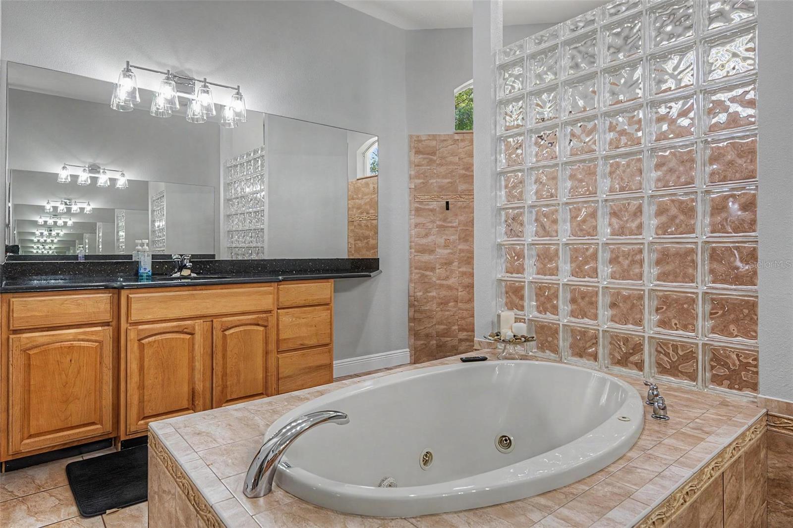 10933 PINTO DR — photo 14