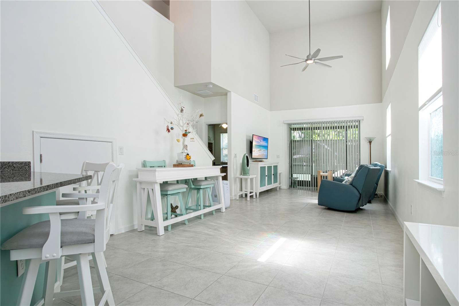 2120 LACEFLOWER DR — photo 12