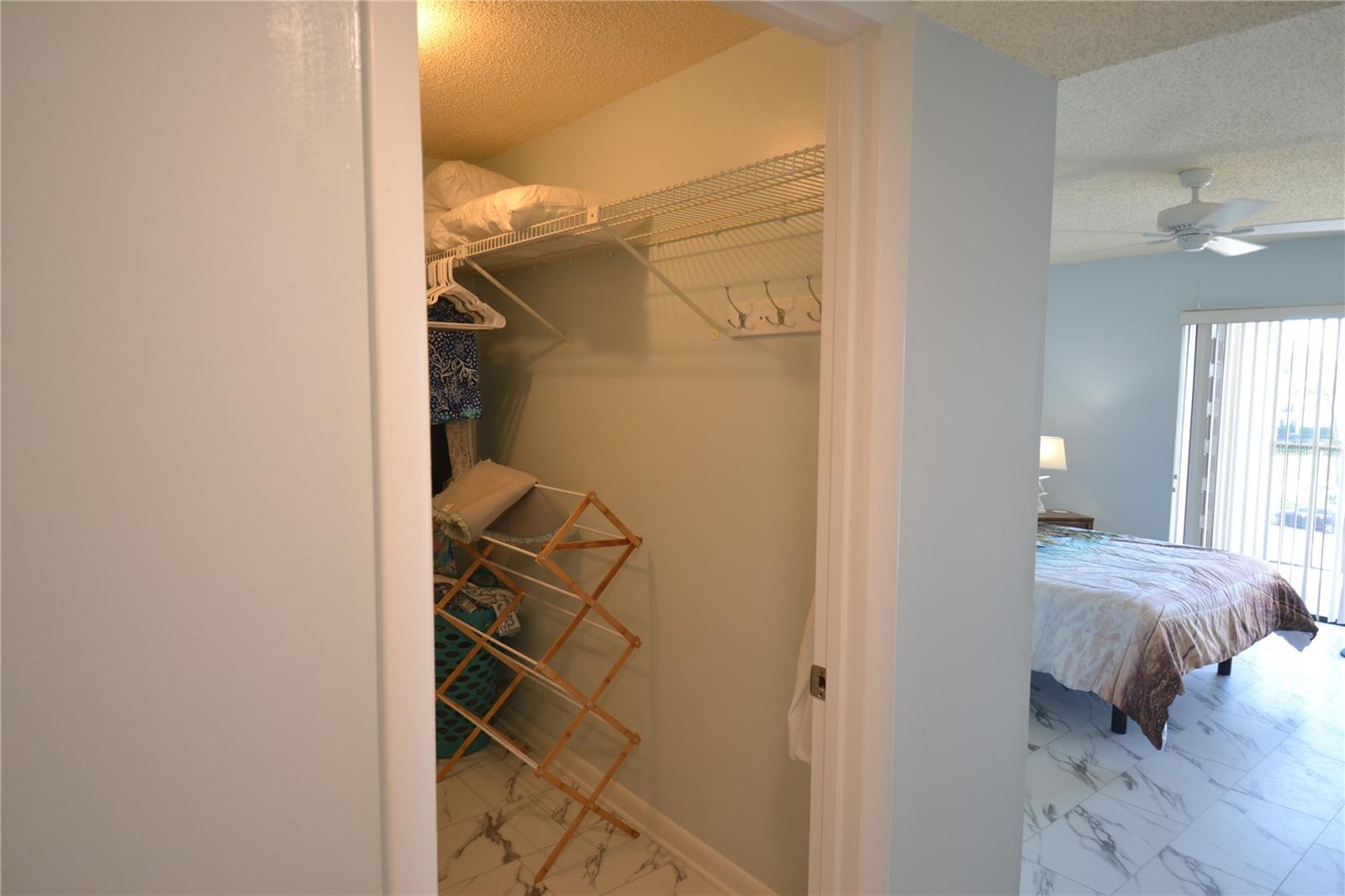 238 MARINER DR — photo 30