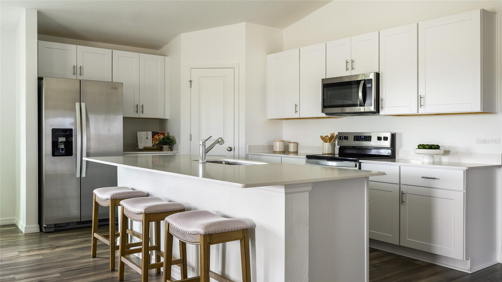 31670 OYSTER TRELLIS LN — photo 2