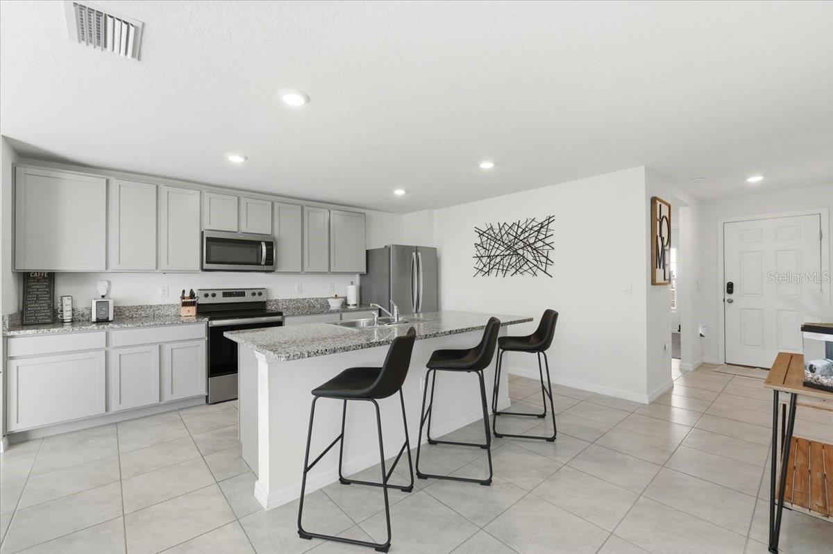 1211 TAHITIAN SUNRISE DR — photo 17